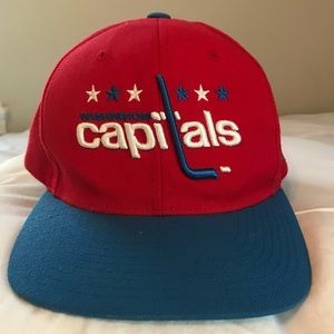 Vintage Washington Capitals SnapBack Hat